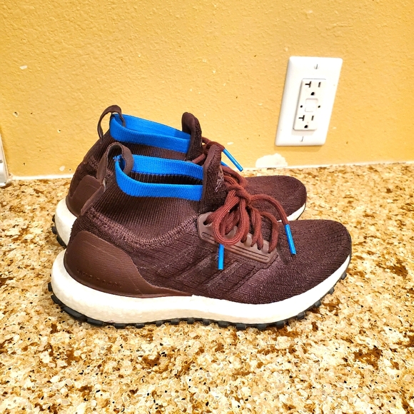 adidas ultra boost size 4